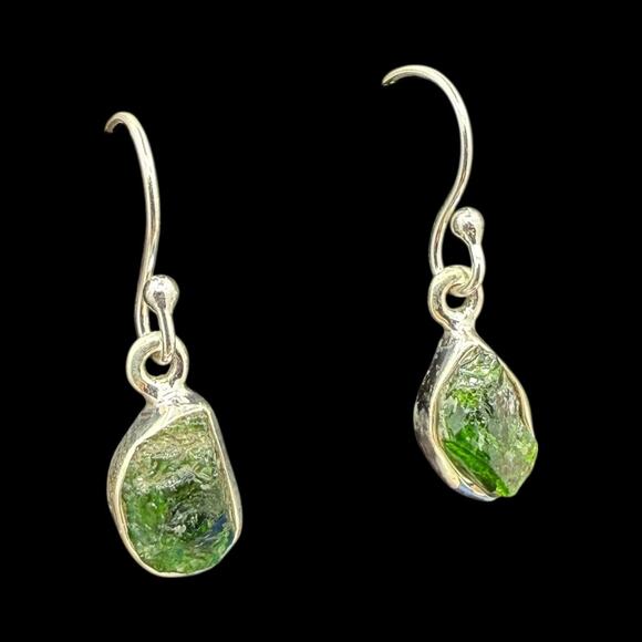 Raw Chrome Diopside Dangle Earrings 925 Sterling Silver Green Handmade - Picture 3 of 6